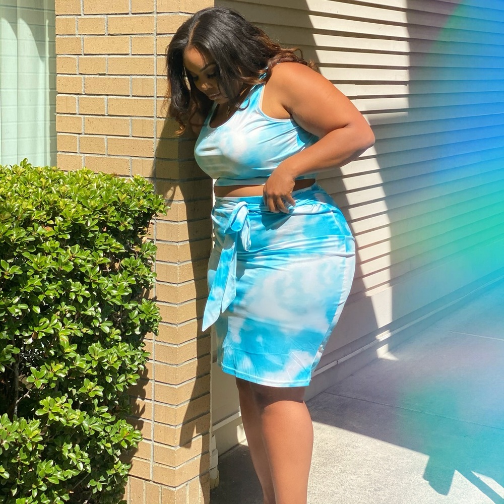 Sky print Two piece skirt/ crop top set